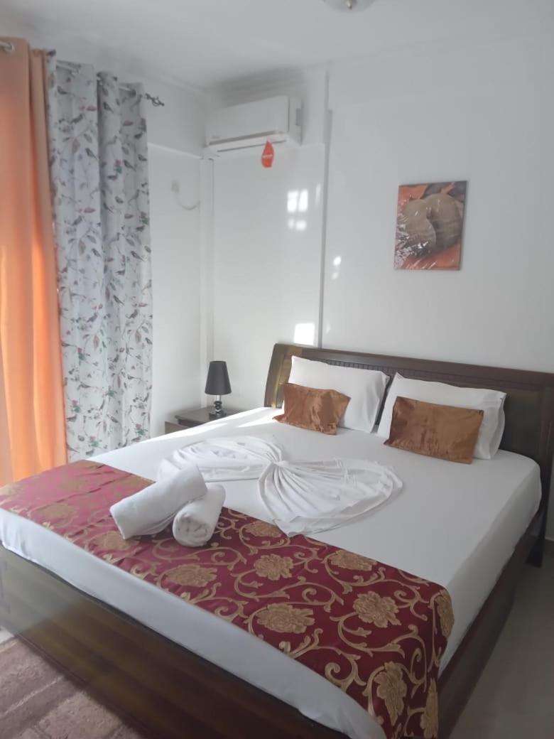 Diamond Plaza Hotel Grand Anse  Cameră foto